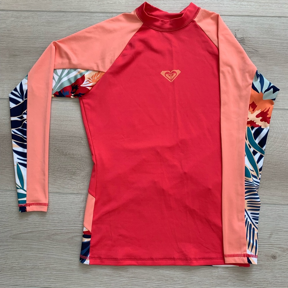 Roxy Women's Long Sleeve Rash Guard in Coral, Peach & Multicolor Print
